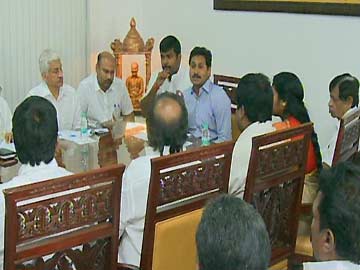 Ys Jagan Holds Review Meet With Vizag Ysrcp Leaders