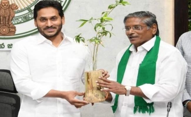 Ys Jagan Govt Is Committed To Welfare Of Farmers Says Mvs Nagi Reddy