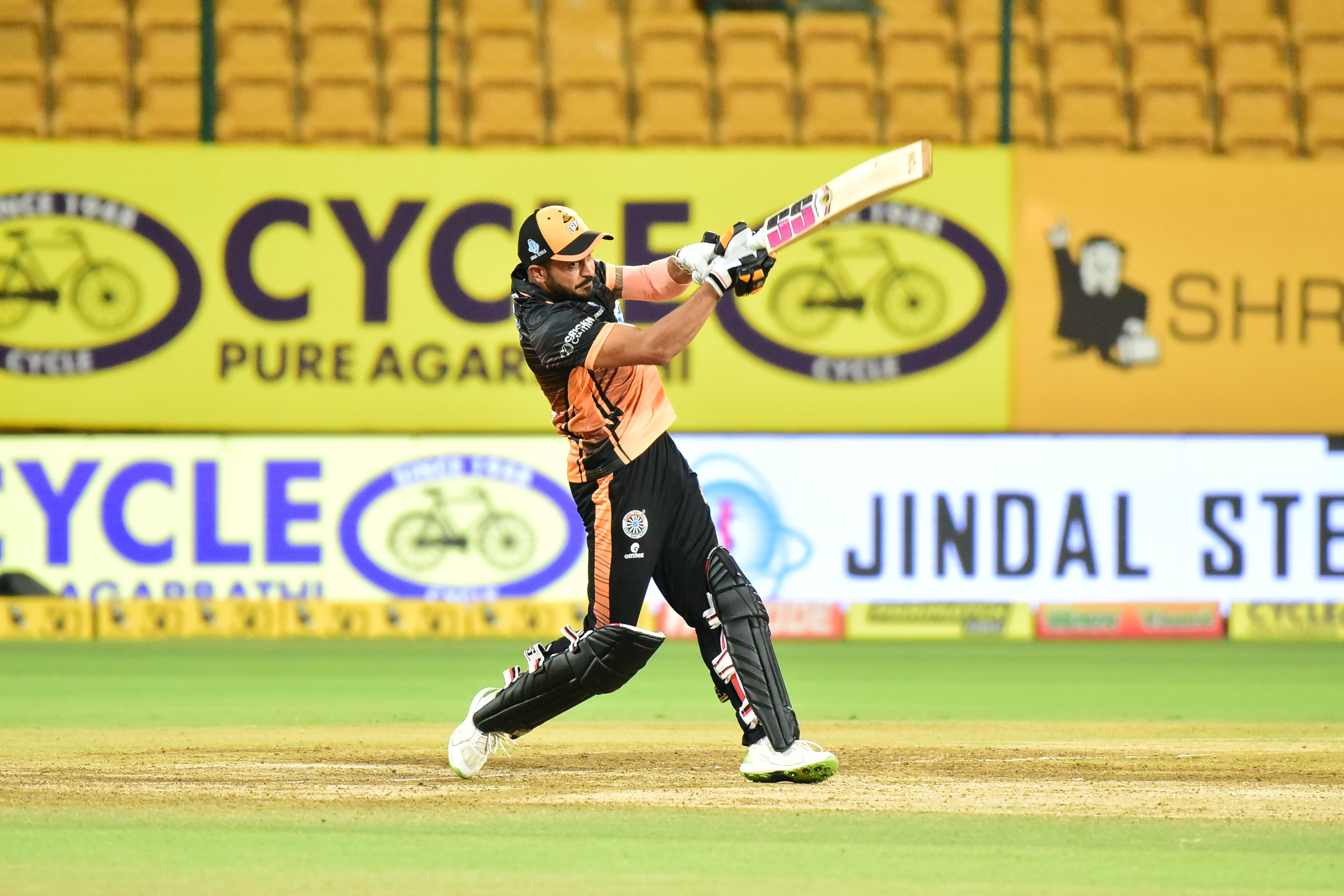 Maharaja Trophy KSCA T20 Hubli Tigers Beat Mysuru Warriors Crowned