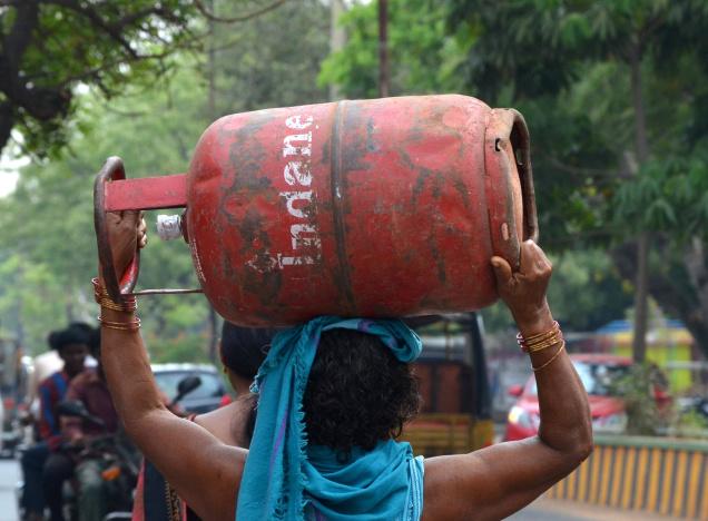 non-subsidised-lpg-price-hiked-by-rs-37-5-per-cylinder