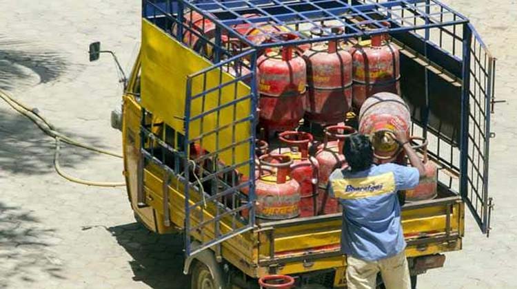 lpg-cooking-gas-cylinders-get-costlier-non-subsidised-rates-up-by-rs-59