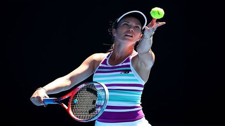 Unseeded American Danielle Collins Reaches Australian Open Semis 