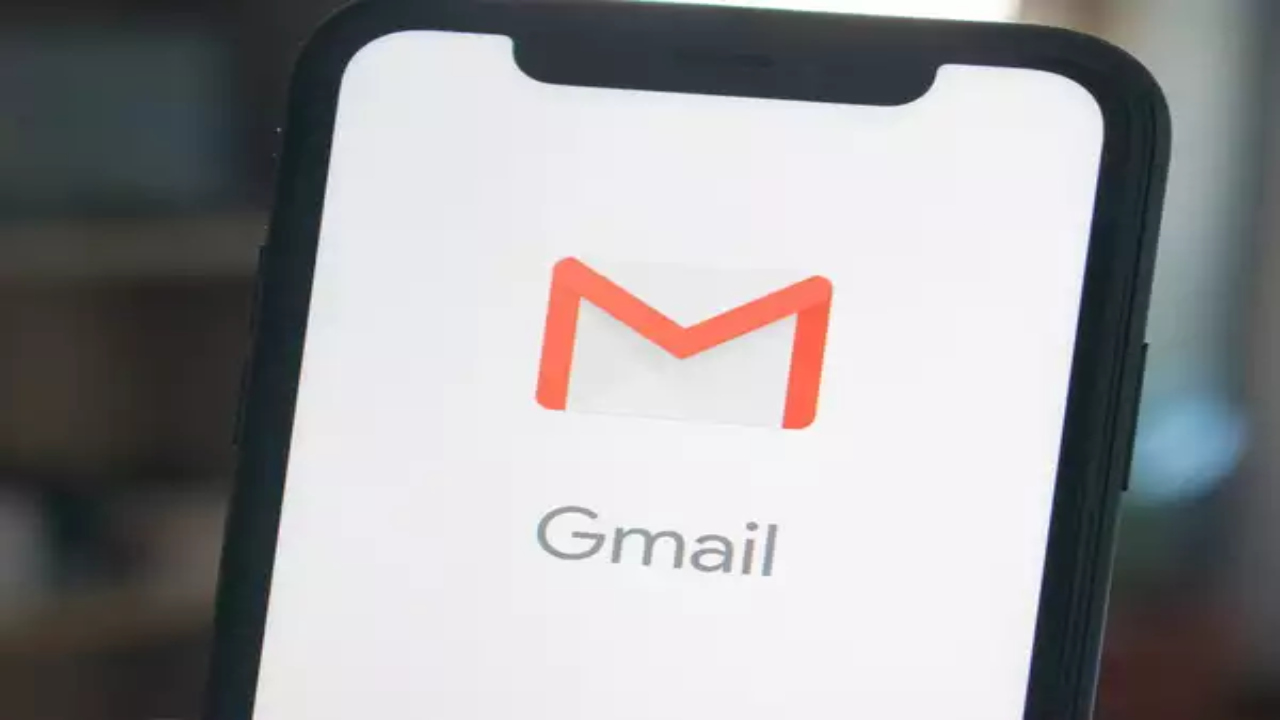 gmail-down-users-complain-login-issues-unable-to-send-attachments