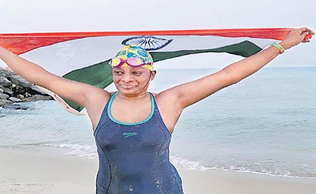 Meet Syamala Goli, First Telugu Woman To Swim To Palk Strait