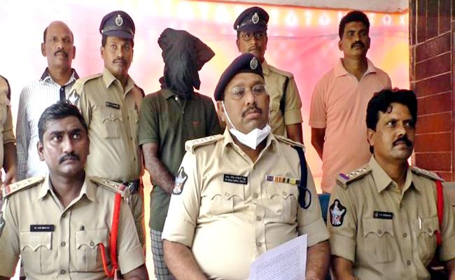 Nellore Police Crack YSRCP Councillor Murder Case, Accused Arrested