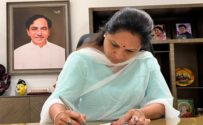 Kavitha Writes To Cbi On Liquor Summons Trs Mlc Ka Kavitha Latest News