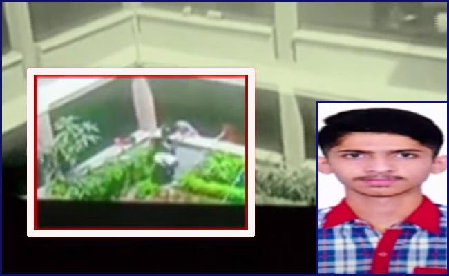 Yet Another Sudden Death In Hyderabad, This Time B Tech Student Collapsed