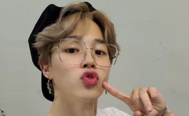 BTS' Jimin flies to London for fashion event schedule; Fans gush over his  youthful charm at airport