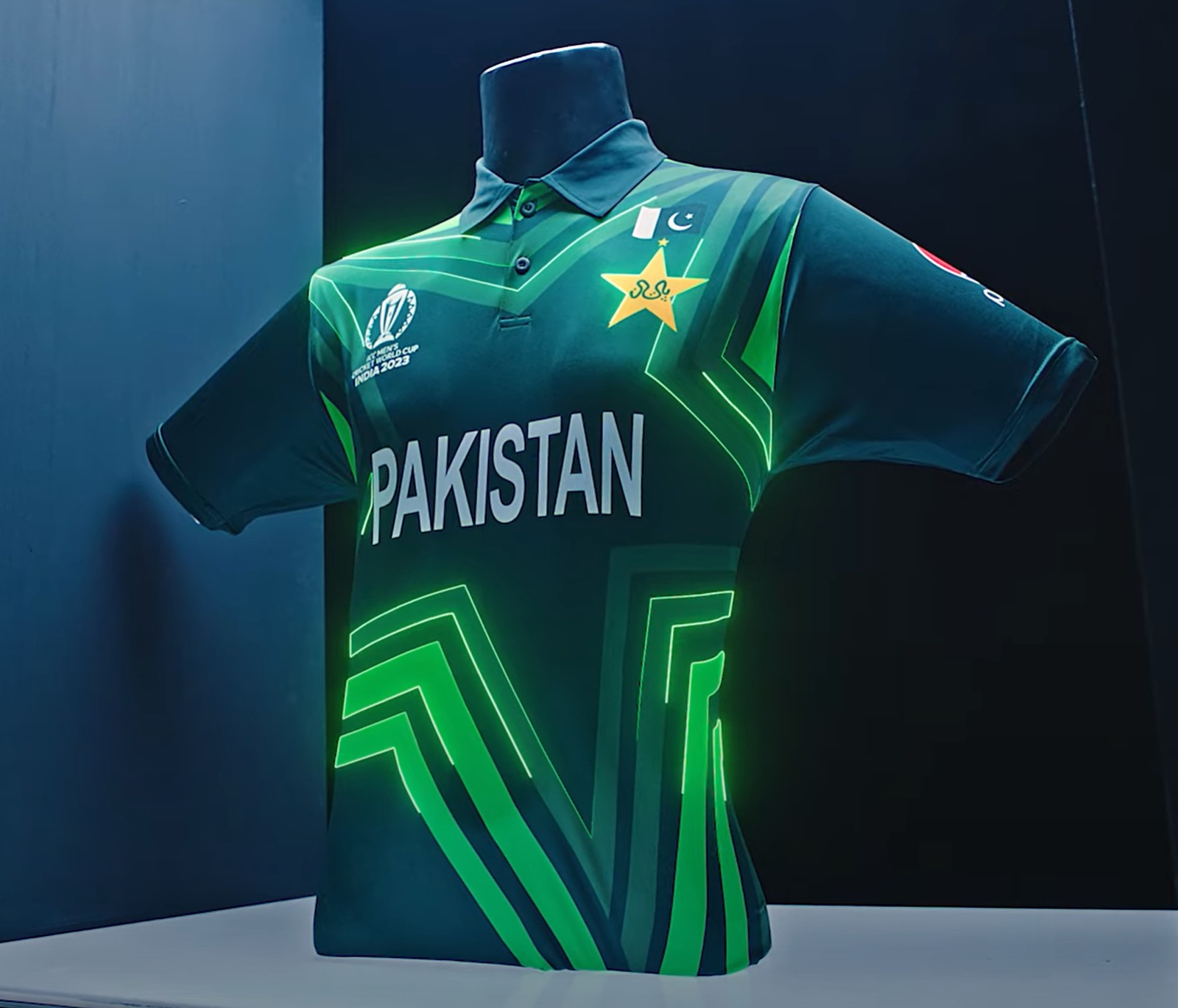 Sri Lankan ICC Mens T20 World Cup jersey unveiled. 