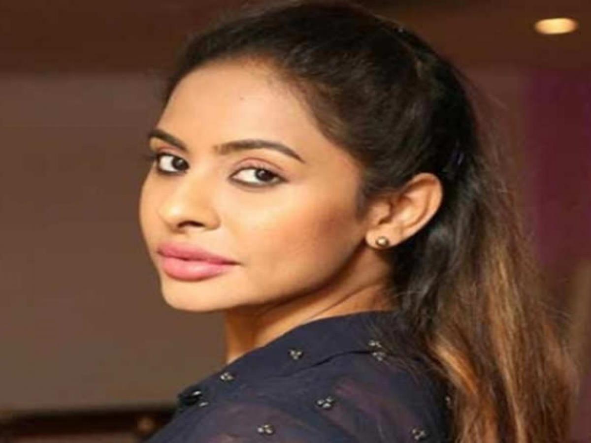 1200px x 900px - Sri Reddy Targets Tollywood Director, Calls Him 'Boss Of Kamasutra'