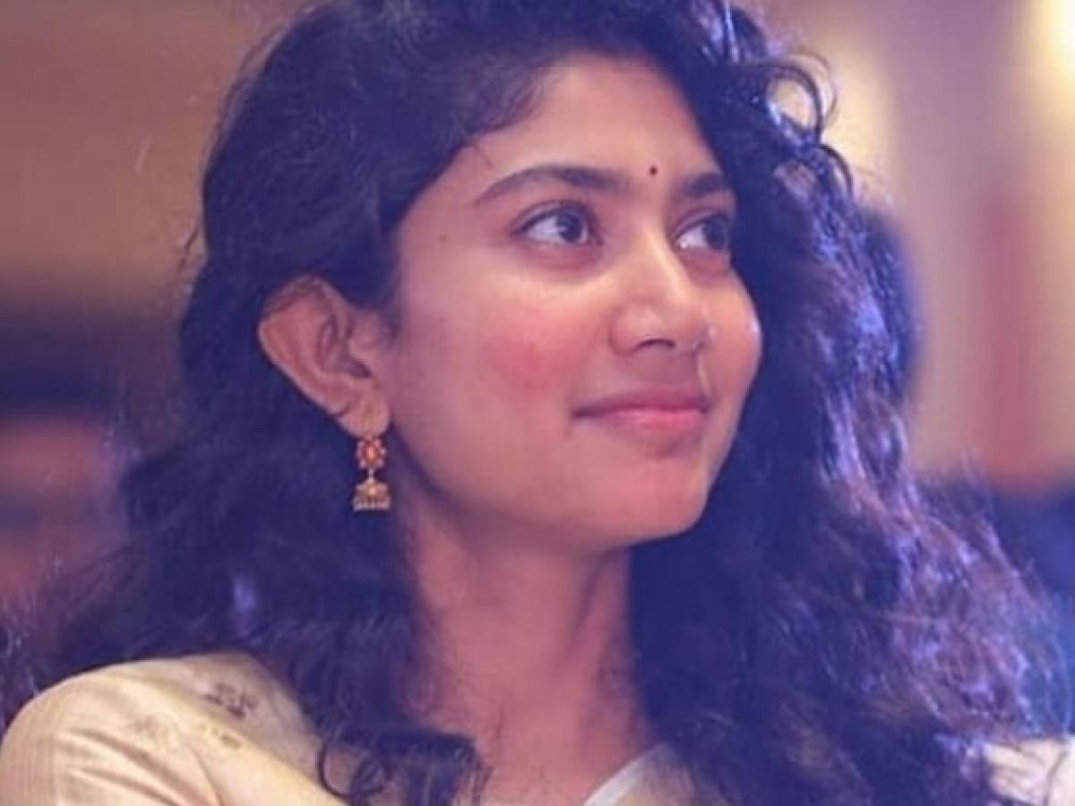 1200px x 900px - Sai Pallavi Pens An Emotional Message To This Director!