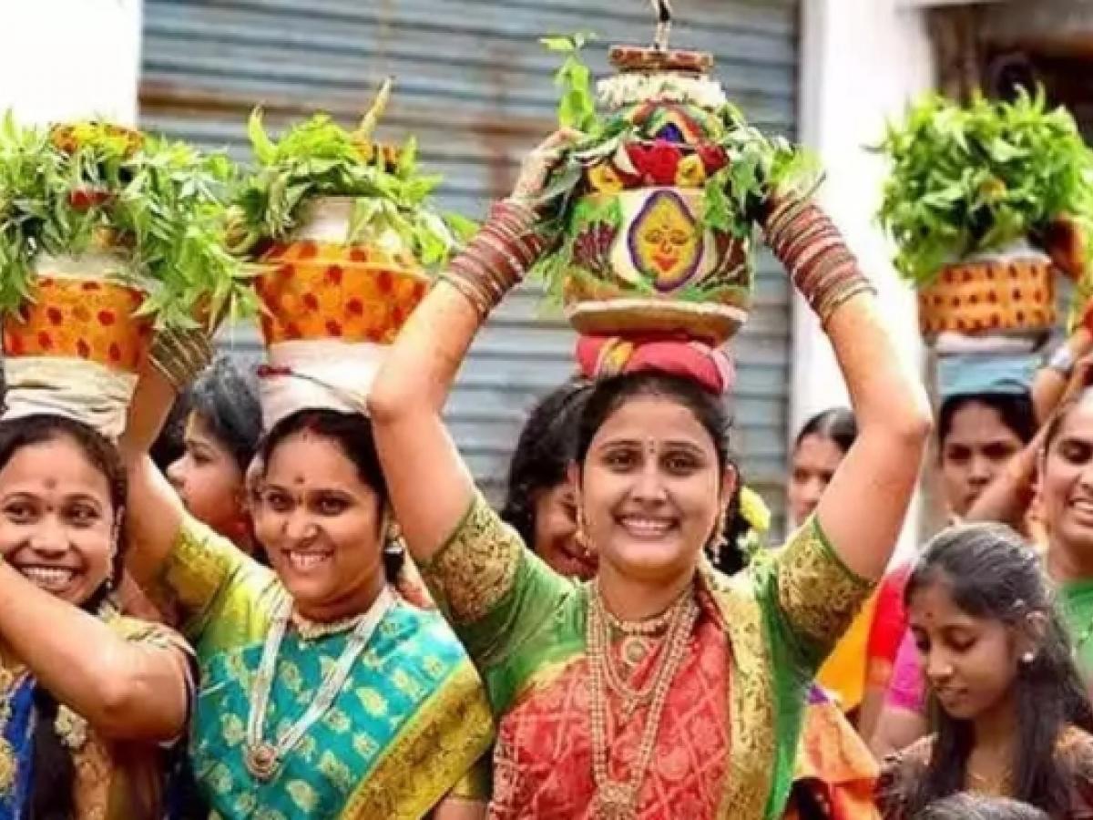 When is Bonalu Festival 2022 in Secunderabad, Golconda and Hyderabad?