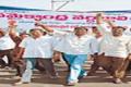 Seemandhra students hold dharna in Hyd - Sakshi Post