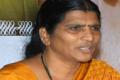 NTR photo row: Lakshmi Parvathi backs YSRCP - Sakshi Post