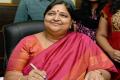 Panabaka Lakshmi lures Seemandhra with made-up bounty - Sakshi Post