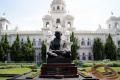 Snake enters Assembly, creates ruckus - Sakshi Post