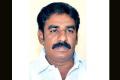 TDP activists pelted stones at Pinnelli&#039;s vehicle - Sakshi Post