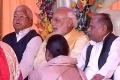 Modi attends pre-wedding bash of Mulayam&#039;s grandnephew - Sakshi Post