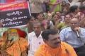 Saibaba devotees protest against Swaroopananda’s remarks - Sakshi Post