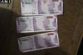 The Rs2000 notes without Gandhi image - Sakshi Post