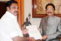 Palanisamy with Governor Vidyasagar Rao&amp;amp;nbsp; - Sakshi Post