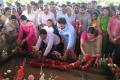 YS Jagan Mohan Reddy, Sharmila, YS Bharati Reddy, YS Vijayamma pay tributes to YSR at YSR ghat in Idupulapaya on Saturday - Sakshi Post