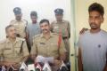 Kakinada police with the criminal Srinivasa Rao - Sakshi Post