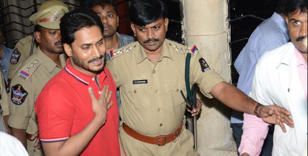 Jagan faints in jail; Rushed to Osmania - Sakshi Post