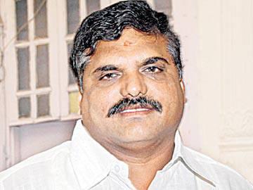 Botsa bids good bye to beleaguered Cong - Sakshi Post