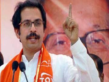 Won&#039;t allow Pakistani actors to step on Maha soil: Shiv Sena - Sakshi Post