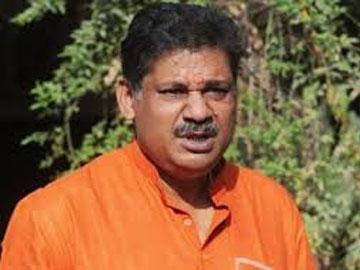 Suspended BJP MP Kirti Azad likely to face strict action - Sakshi Post