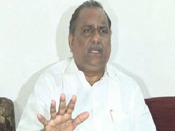 Kapu Stir: Mudragada rips apart Chandrababu&#039;s statement - Sakshi Post