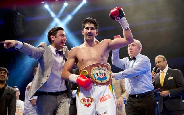 Vijender Singh after beating Kerry Hope in 10 rounds - Sakshi Post