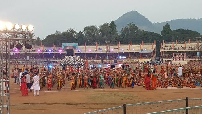 A record 6,117 dancers came together to present the Kuchipudi dance recital at the IGMC Stadium, on Sunday, while the event was promptly acknowledged by Guinness Book of World Records. - Sakshi Post