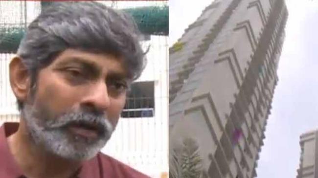 Jagapathi Babu, who owns a flat in Lodha Apartments located near Kukatpally Housing Board, raised objection over the demolition of the wall that divides the adjacent Meridian apartments. - Sakshi Post