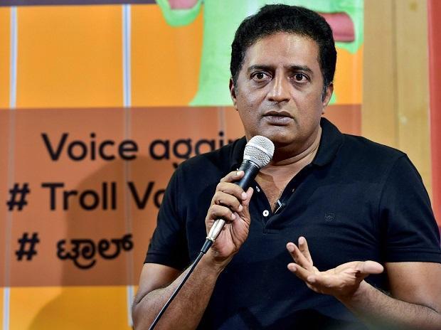 Prakash Raj speaks to media in Bengaluru - Sakshi Post