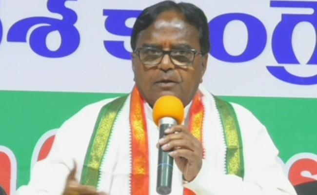 Congress leader &amp;lt;a href=&amp;quot;https://www.sakshipost.com/topic/Ponnala%20Lakshmaiah&amp;quot;&amp;gt;Ponnala Lakshmaiah&amp;lt;/a&amp;gt; - Sakshi Post