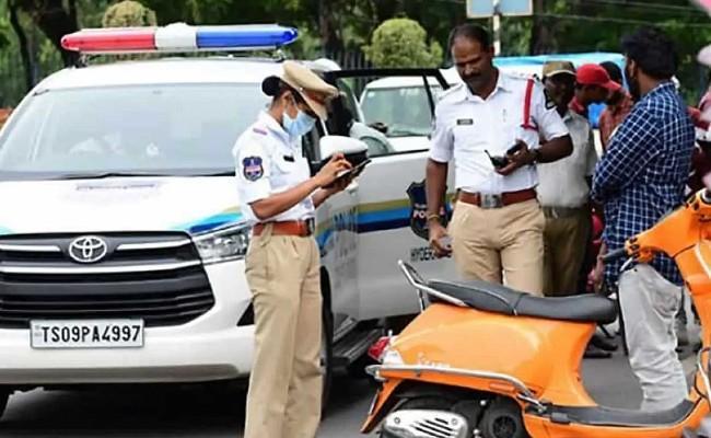 A file photo of Hyderabad Traffic Police checking vehicles in the city - Sakshi Post